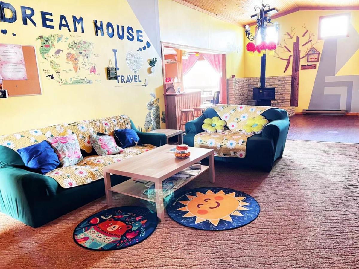Sarah's dreamhouse B&B Churchill Bagian luar foto