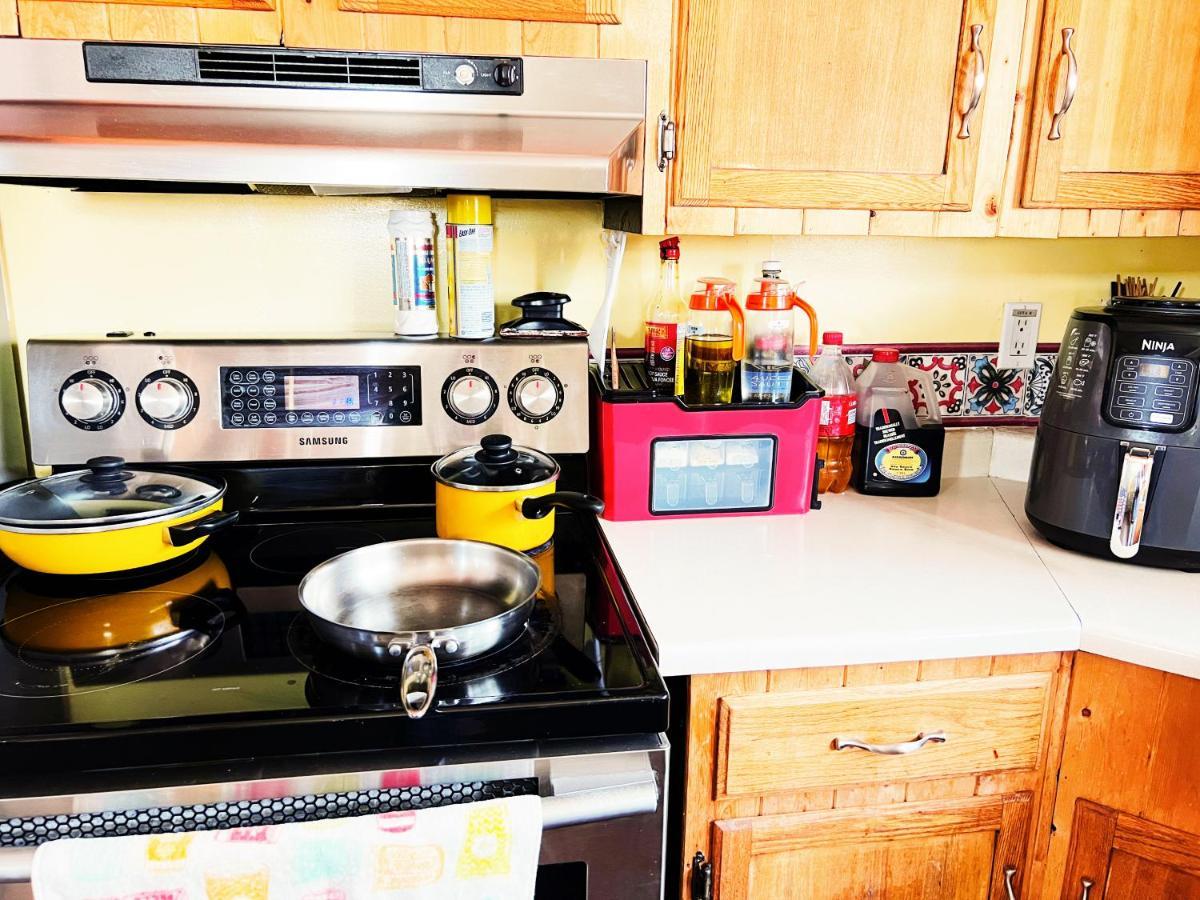 Sarah's dreamhouse B&B Churchill Bagian luar foto