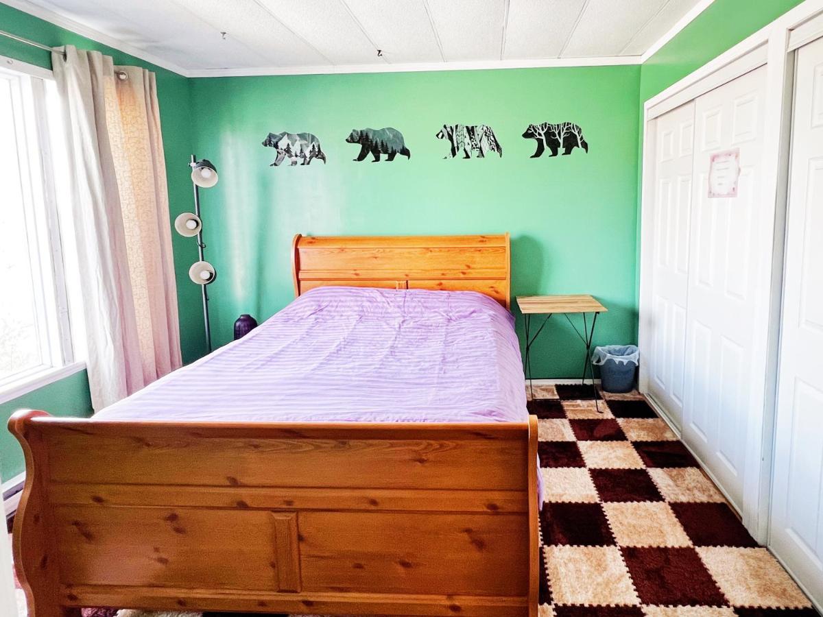 Sarah's dreamhouse B&B Churchill Bagian luar foto