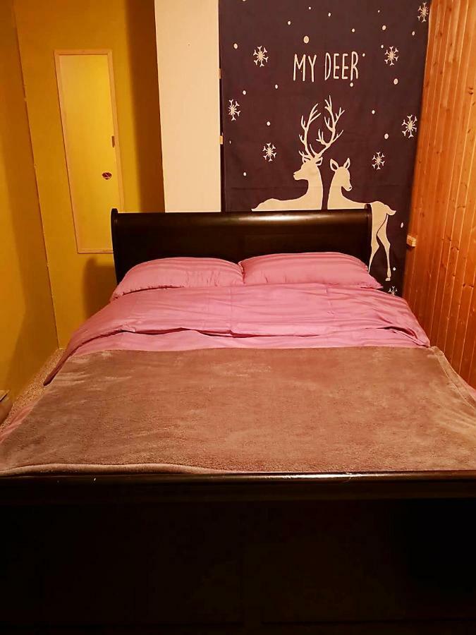 Sarah's dreamhouse B&B Churchill Bagian luar foto